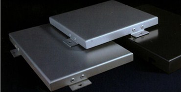 建筑门窗铝型材选型指南：厚度/强度/隔热要求